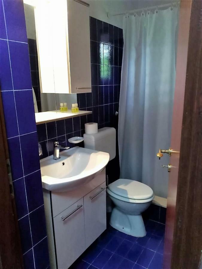 Apartman Mladenka Supetar Exteriér fotografie